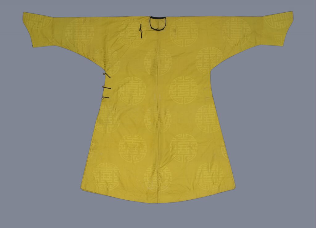 图片[1]-Bright Yellow River Silk Regular Dress Robe-China Archive